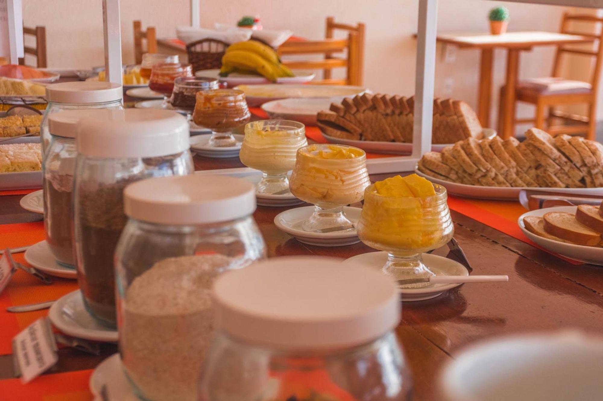 גרופאבה Ferrujao Pousada E Restaurante מראה חיצוני תמונה